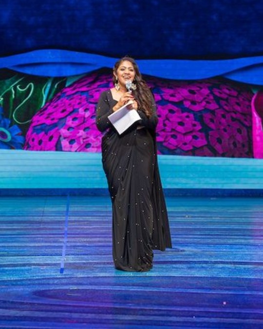 Jeanie Beri on stage at the Diwali Dance Fest showcase